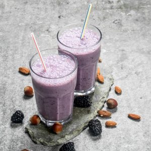 Nuts & Black Raisins Smoothie